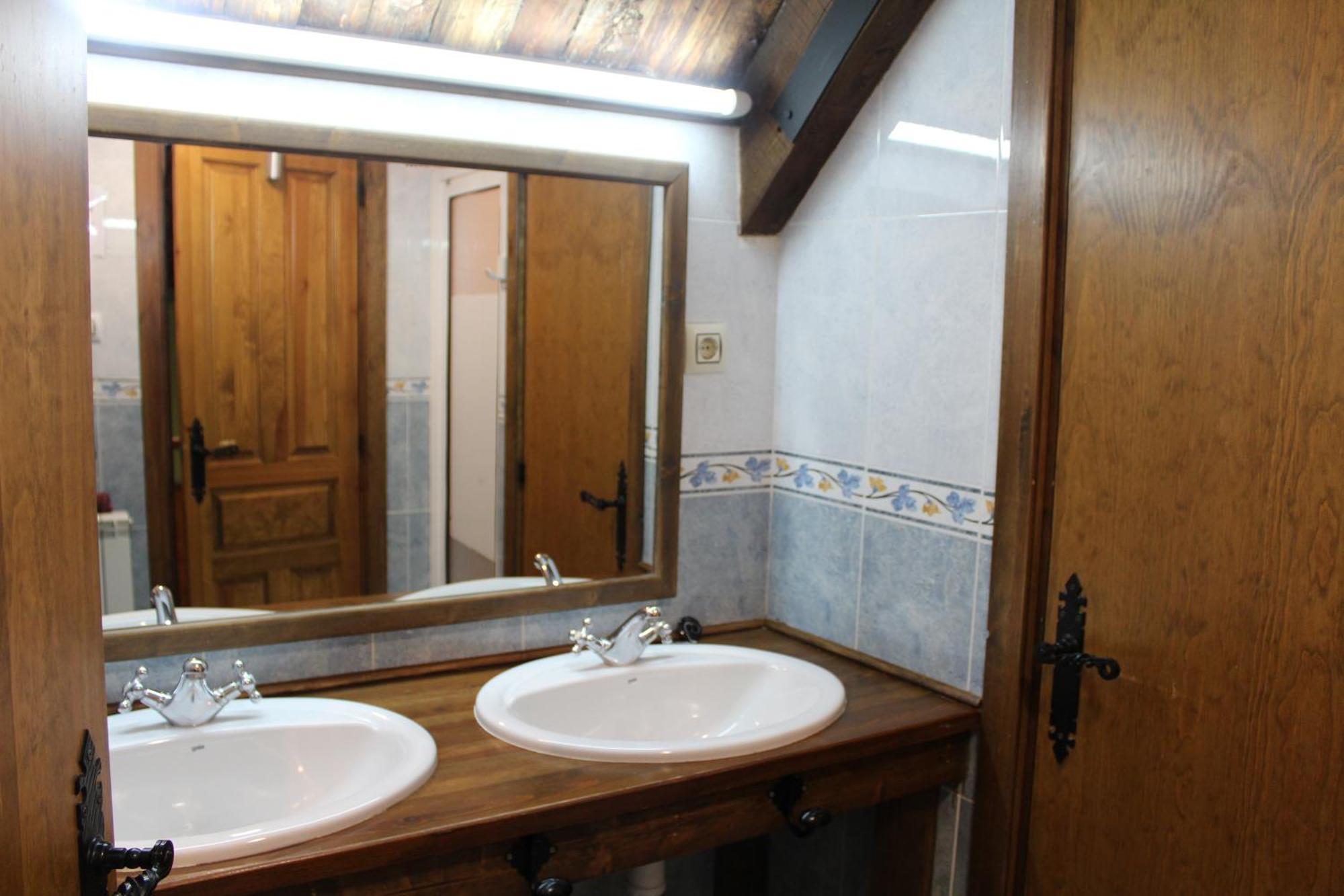 Albergue-Refugio Sargantana Canfranc Zimmer foto