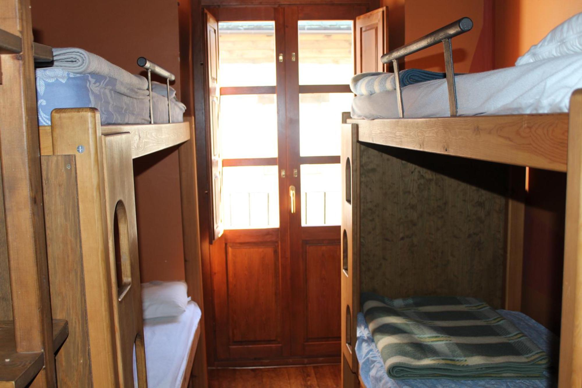Albergue-Refugio Sargantana Canfranc Zimmer foto