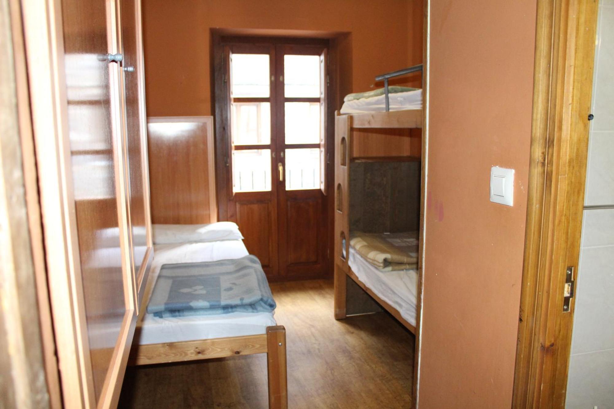 Albergue-Refugio Sargantana Canfranc Zimmer foto