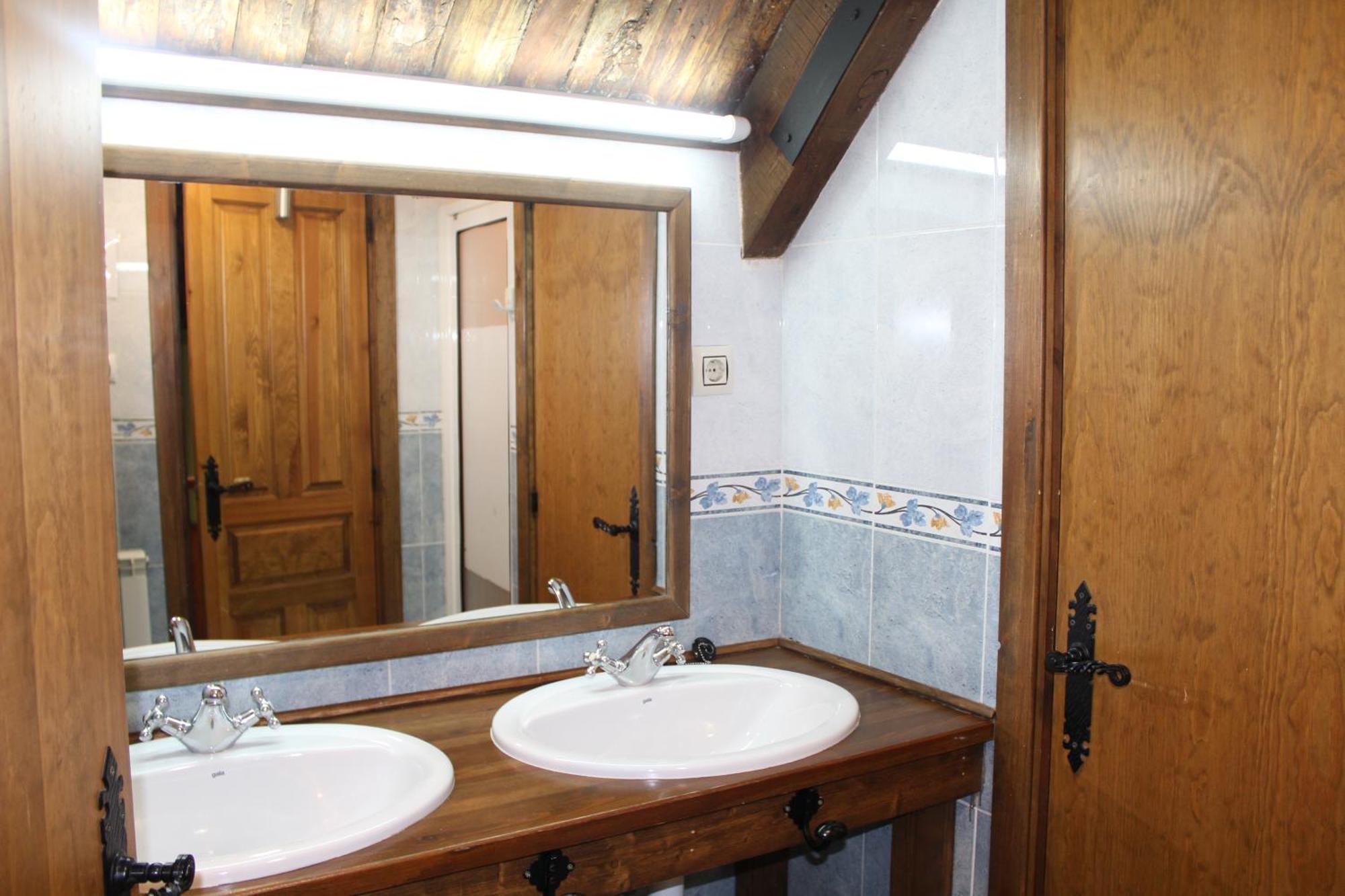 Albergue-Refugio Sargantana Canfranc Zimmer foto